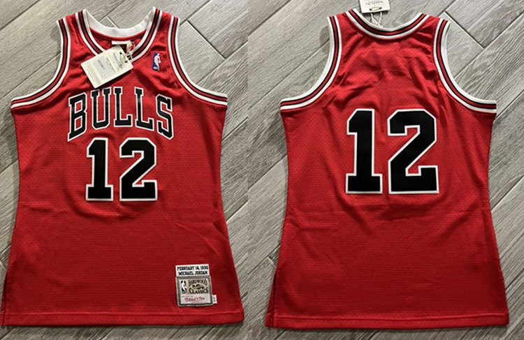 Men's Chicago Bulls #12 Michael Jordan 1990 Red Mitchell & Ness Throwback Stitched Jersey