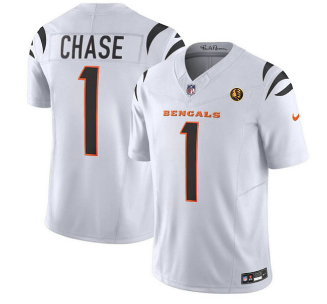 Men's Cincinnati Bengals #1 Ja'Marr Chase White 2023 F.U.S.E. With John Madden Patch Vapor Limited Stitched Football Jersey