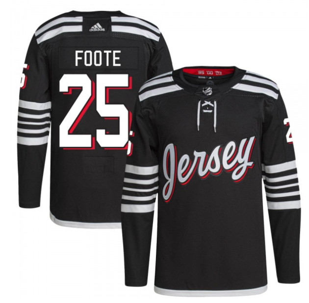 Men's New Jersey Devils #25 Nolan Foote 2021-22 Black Stitched Jersey