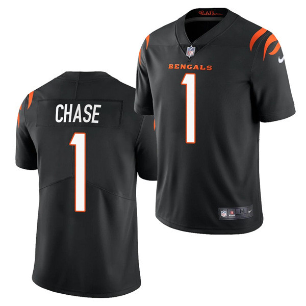 Men Cincinnati Bengals #1 Ja'Marr Chase Black Vapor Untouchable Limited Stitched Jersey